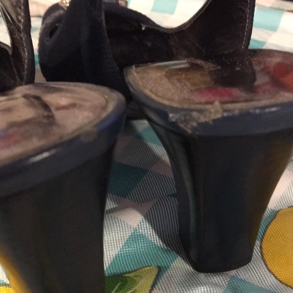 Etienne Aigner Navy Sling back heels Sz 6M - Picture 7 of 7